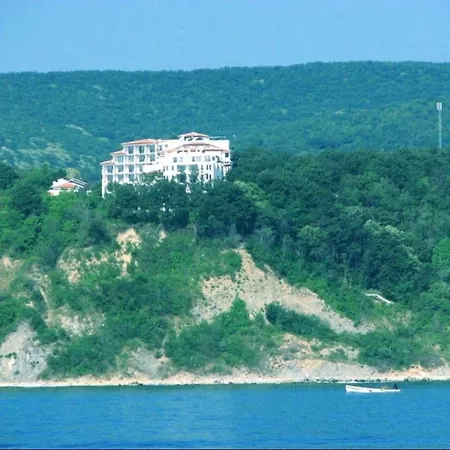 Cross In The Cliff Hotel Apt 707&708 And Apt 709&710